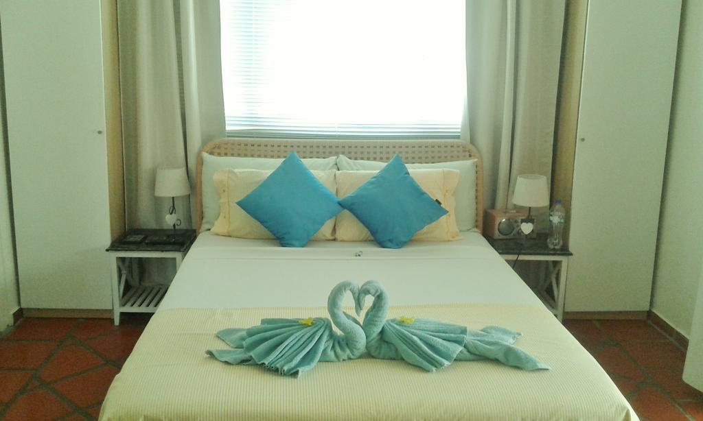 Karibu Aruba Boutique Hotel Palm Beach Phòng bức ảnh